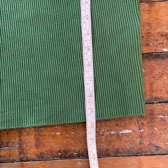 Abercrombie and Fitch stretchy rib knit green cropped tank top cami XXL - Picture 4 of 5